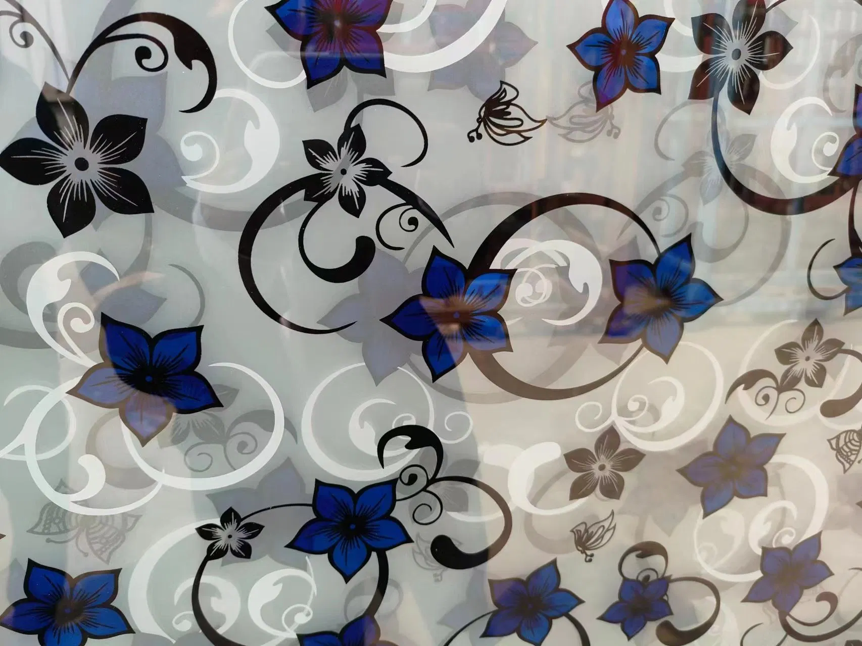 Silk-Screen Printed Glass and Ice Flower Glass