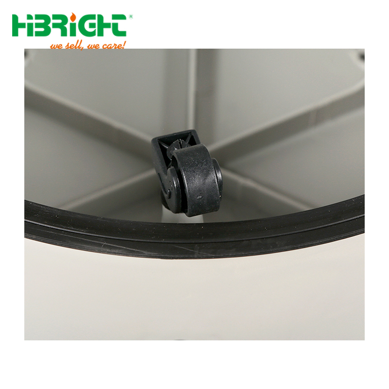 Colorful Rolling Cheap Plastic Kick Step Stool with Wheels