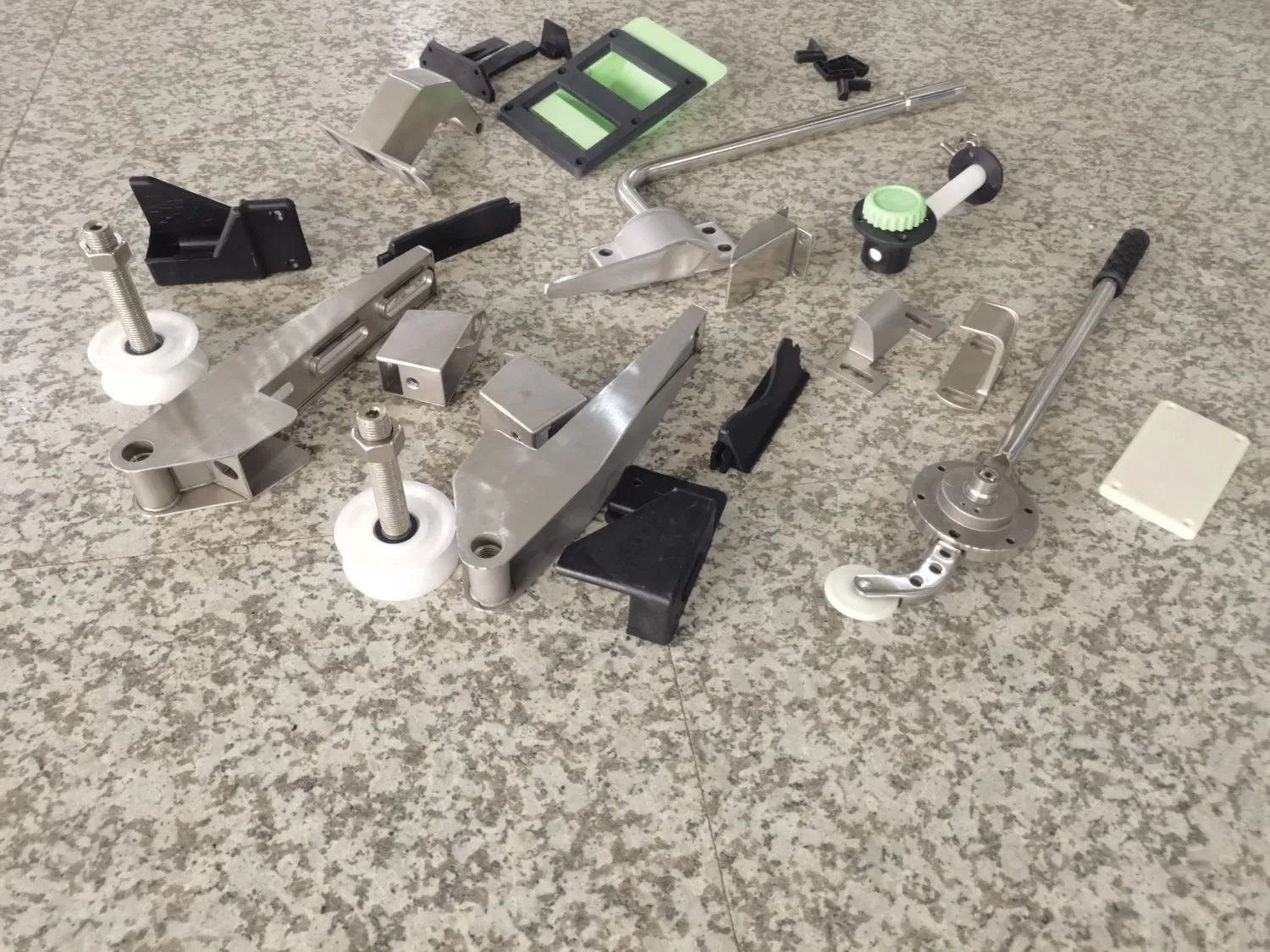 Hinged Door Spare Part Medium Sliding Door Accessories