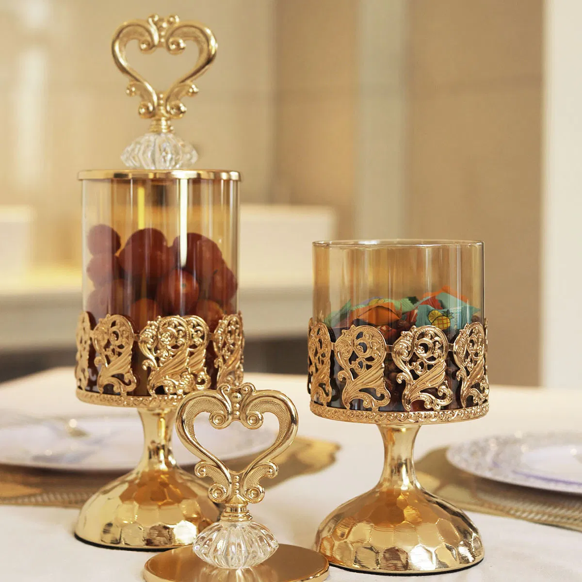 Best Selling Heart-Shaped Light Luxury Glass Containers