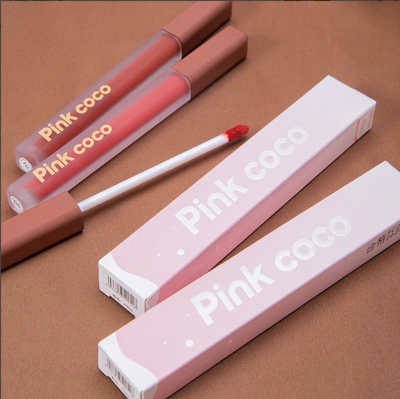 Pinkcoco Light Satin Powder Mist Lip Glaze Silky Matte Matte Lipstick