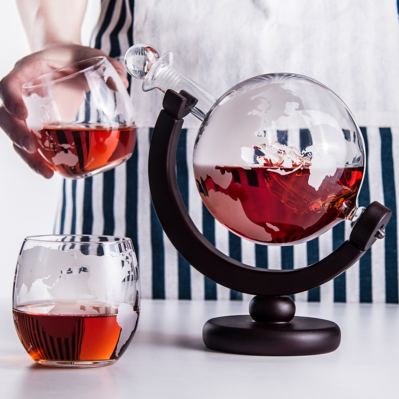 Hand Made Borosilicate Liquid Etched Globe Decanter Set with Whisky Cups