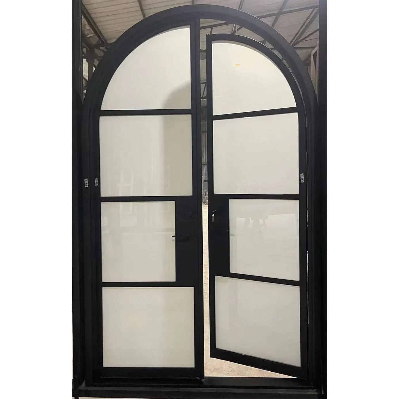 Стеклянная раздвижная дверь для улицы, стальная, современная