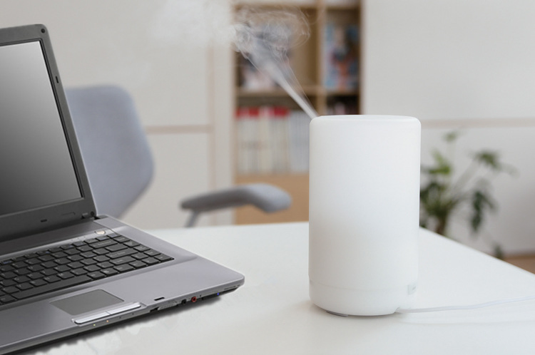 70ml USB Aromatherapy Essential Oil Diffuser Car Portable Mini Ultrasonic Cool Mist Aroma Air Humidifier