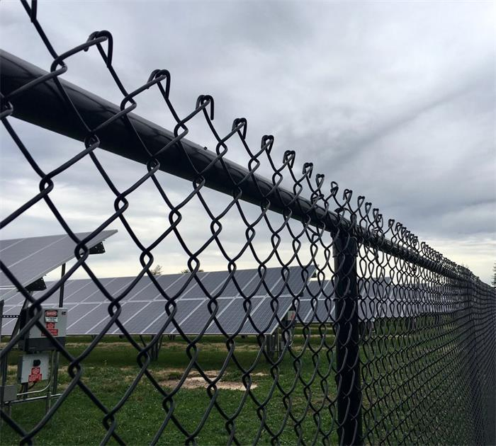 Galvanized Chain Link Fence/Chain Link Fence Wire Mesh/PVC Coated Iron Wire Steel Chain Link Fence/ Decorative Outdoor Security Fence/Diamond Wire Link Fence