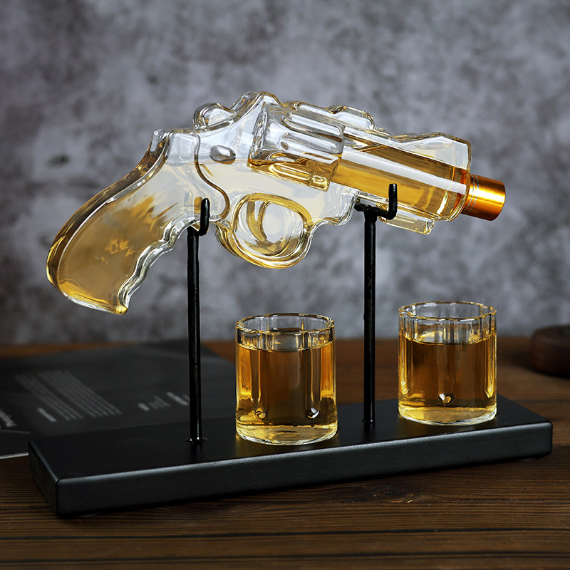 Wholesale High Borosilicate Glass Custom Unique Creative Gun Whiskey Glass Decanter Gift Set for Men Women