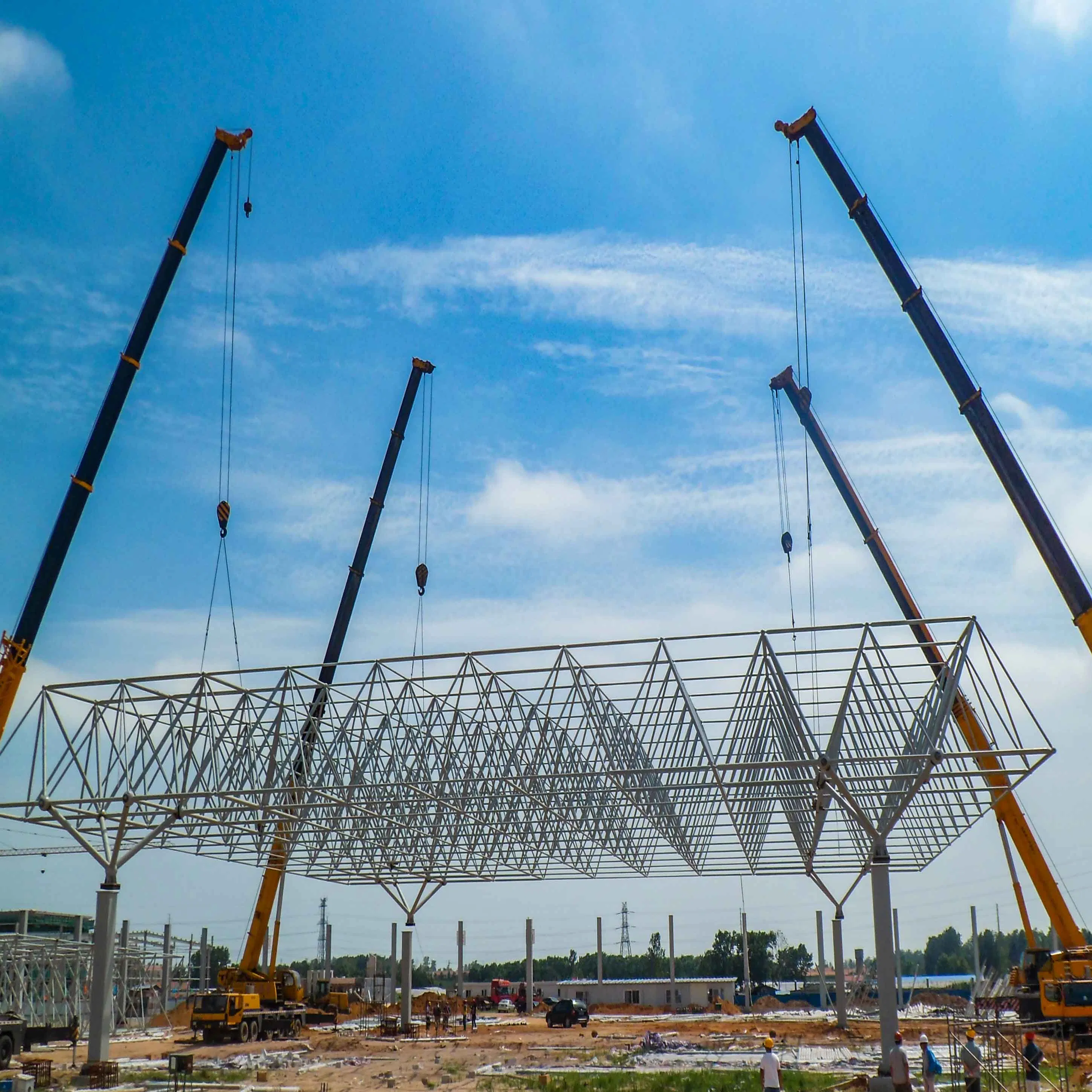 Large Span Prefabricated Steel Structure Frame Pre-Engineered Metal Commercial Building Workshop Warehouse