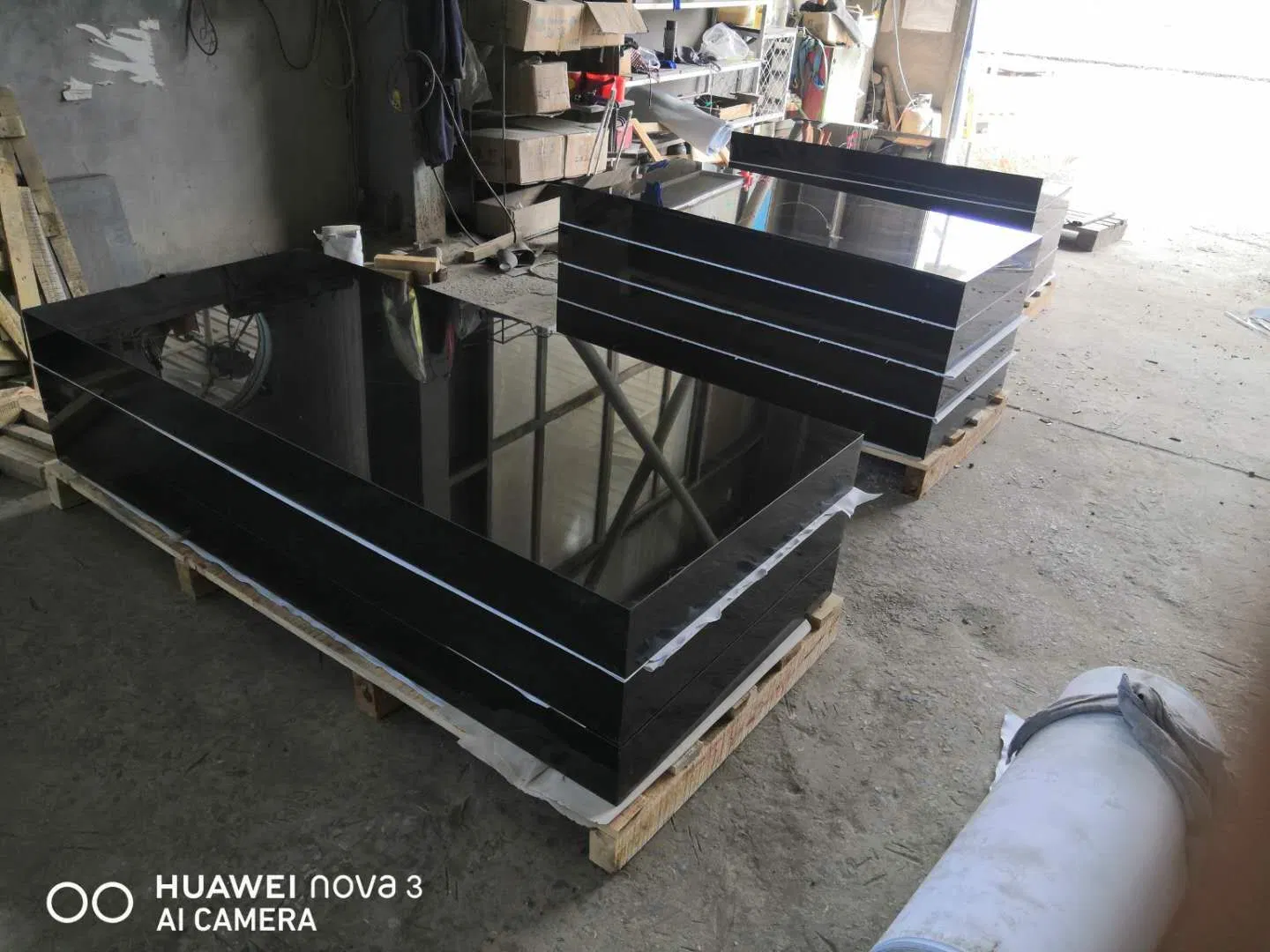 China Black Granite High Polished Tombstone Monument Headstones