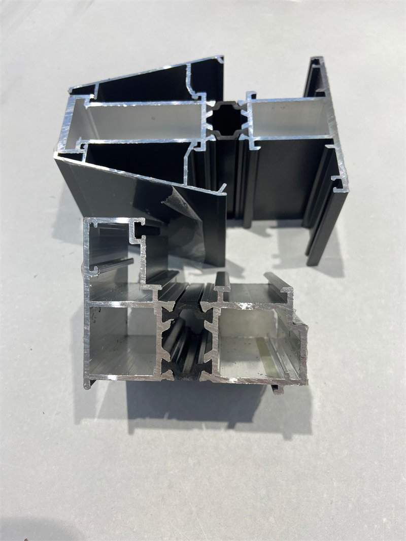 Customizable Soundproof Glazed Aluminum Materials Patio Room Interior Frame Glass Sliding Doors