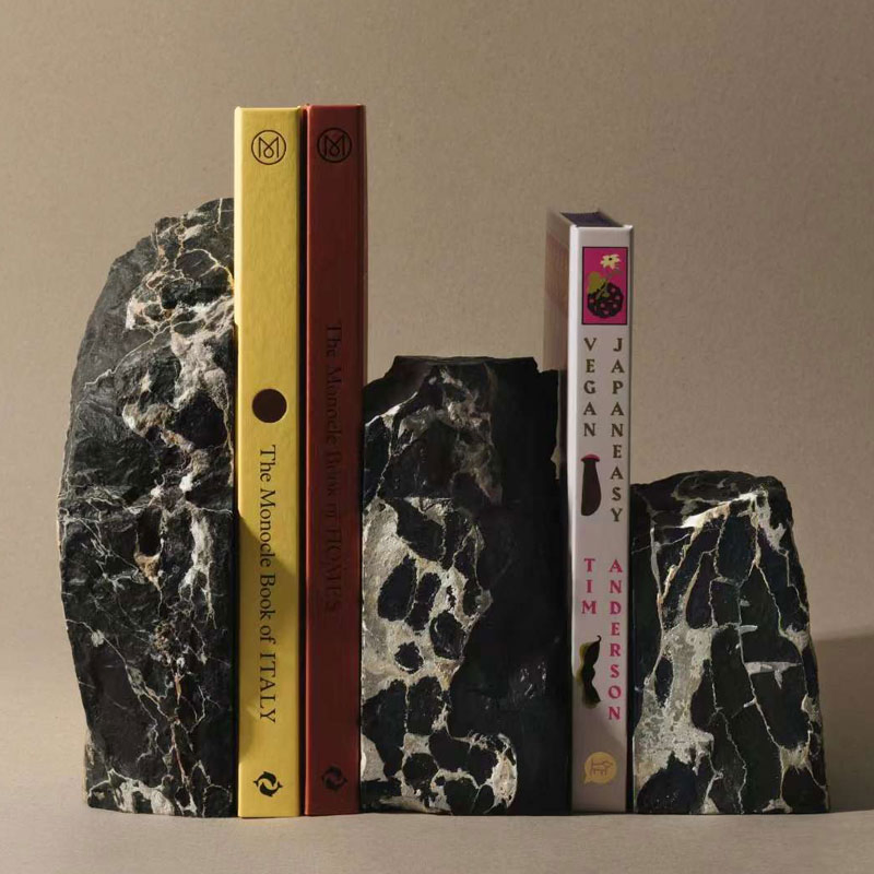 Мраморная плитка Calacatta Black для стен и пола