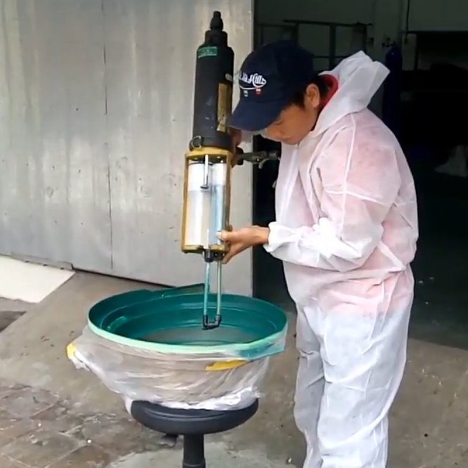 Пневматический пистолет для двухкомпонентного полиуретанового клея JX