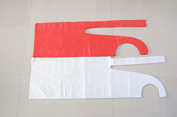 28" X 46" Disposable White Poly Apron