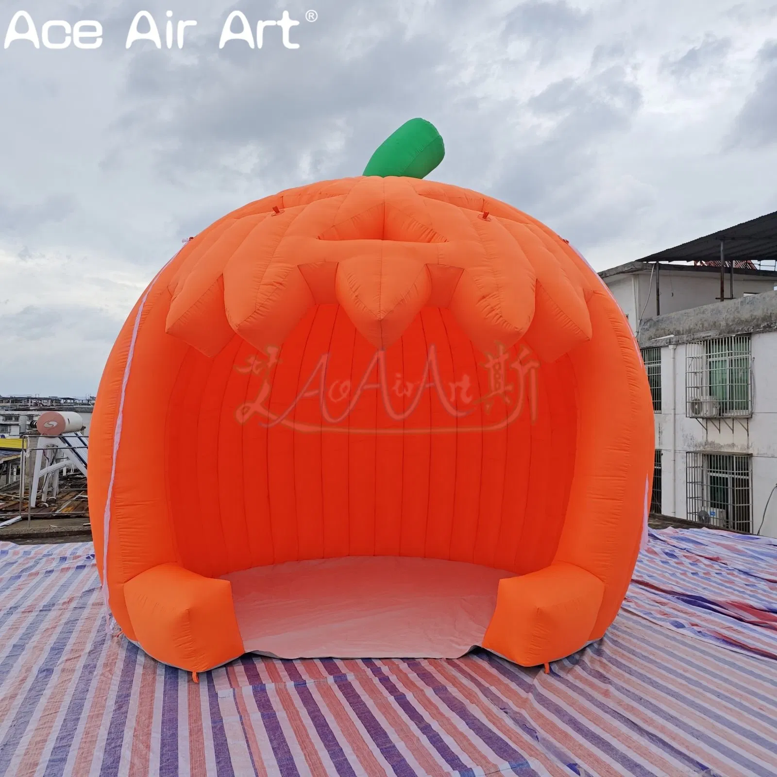 Giant Halloween Inflatable Pumpkin Tent Decoration for Outdoor Festival Activities