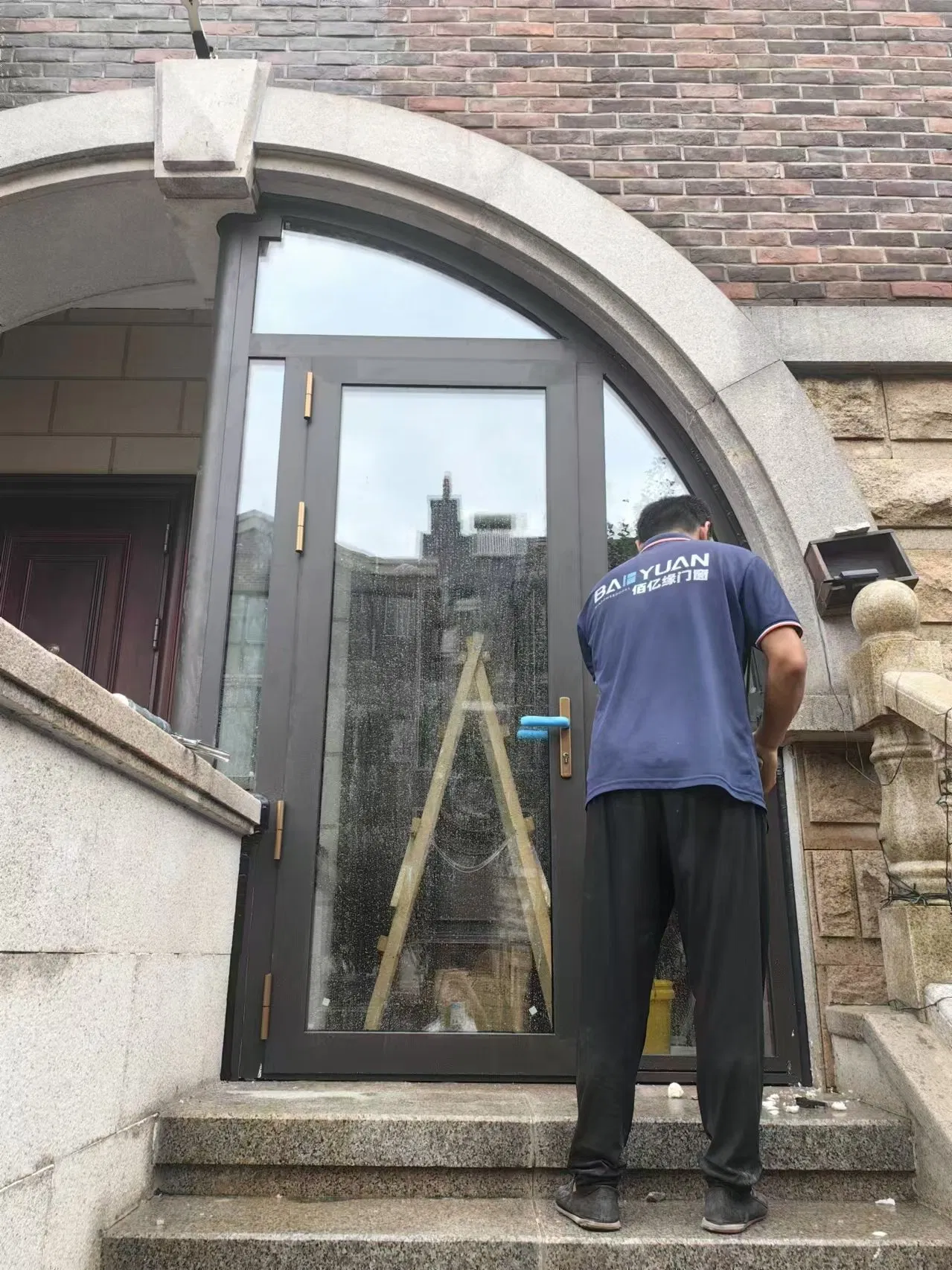 European Style Double Glazed Tempered Glass Aluminium Tilt and Turn Casement Window