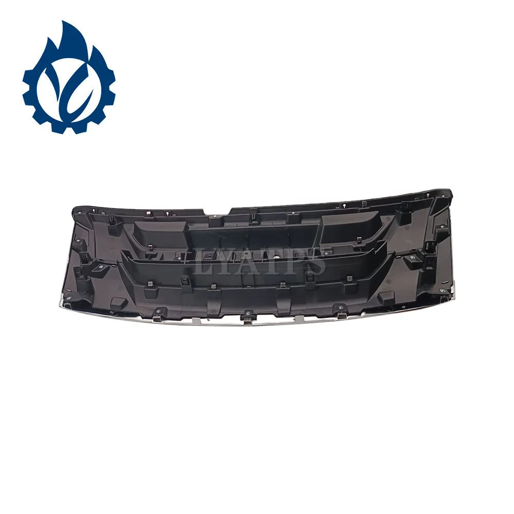 Решетка радиатора хром для Isuzu D-Max 2016