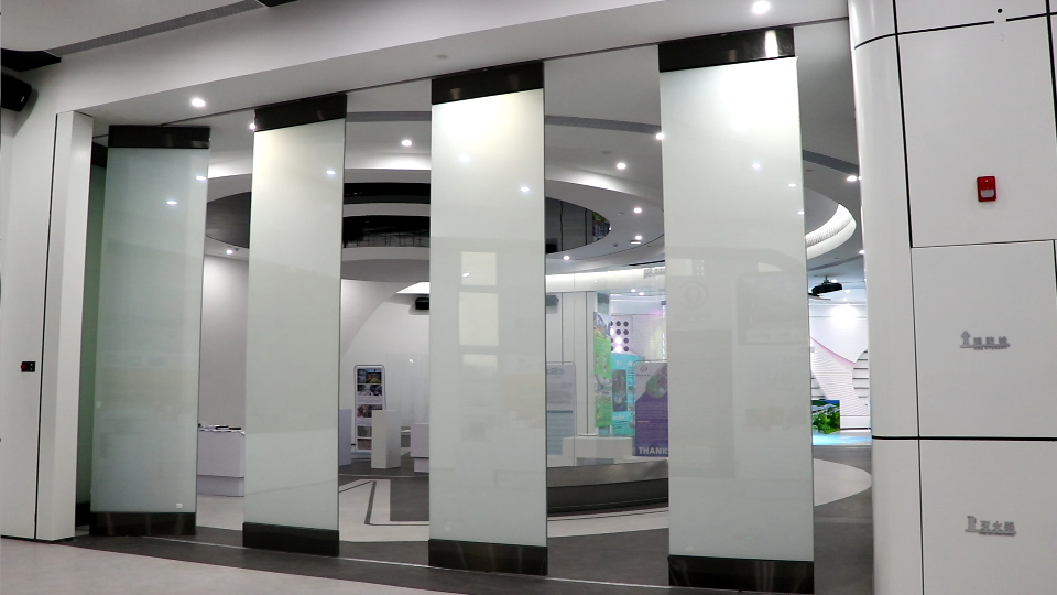 Electric Glass Partition Wall System