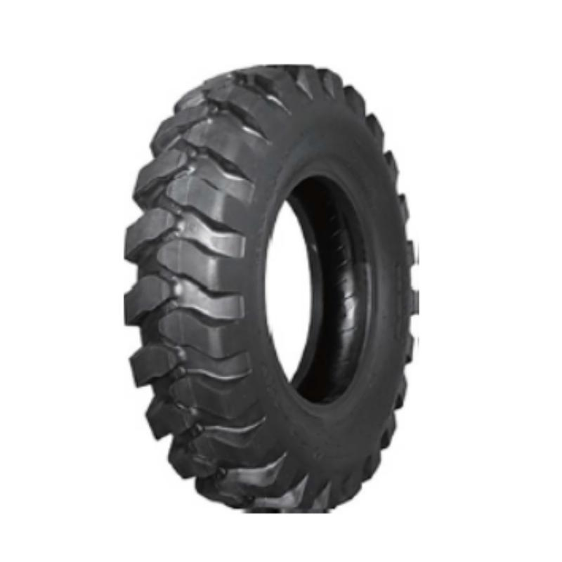 Excavator Tire 10.00-20 HT816 Pattern
