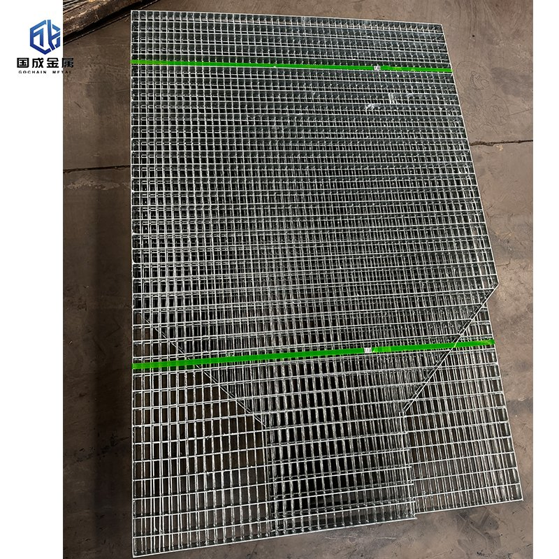 Custom-Sized Steel Grating Panels & Stainless Steel Walkway Grating