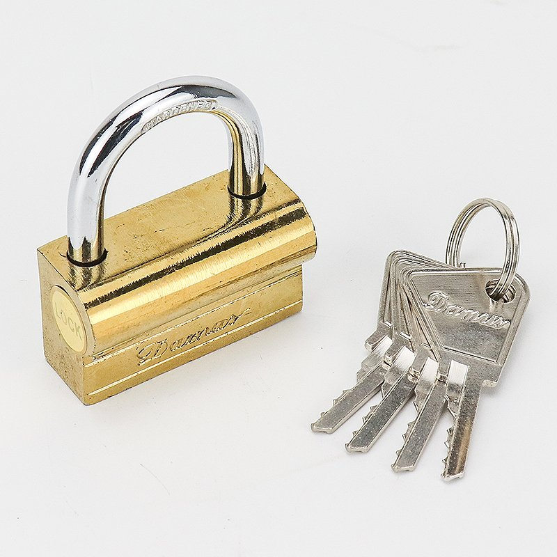 High Quality Heavy Duty Brass Padlock Waterproof Durable Padlock with 3 Keys