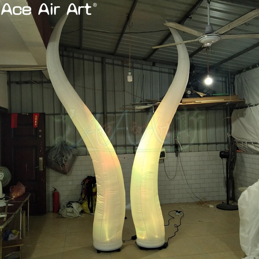 Hot Sale Festival Decorative Commercial Advertising Inflatable Curved Cone with LED