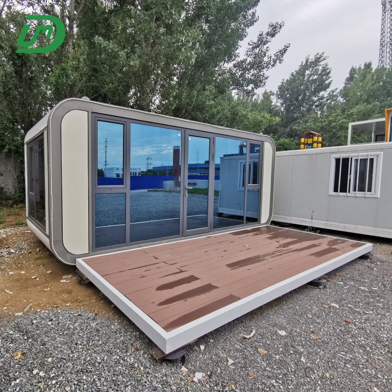 Outdoor Countryside Yard Room Camping Area with Bathroom Prefabricated House
