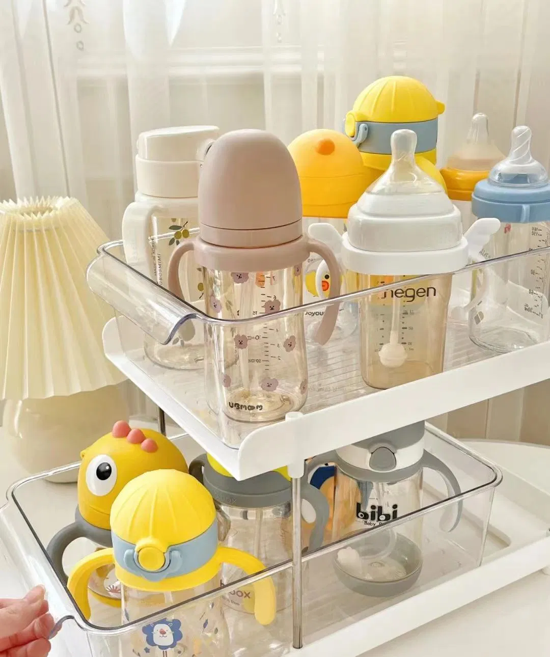 Newborn Baby with a Pipe Bottlebring a Handle Pipe Pacifier