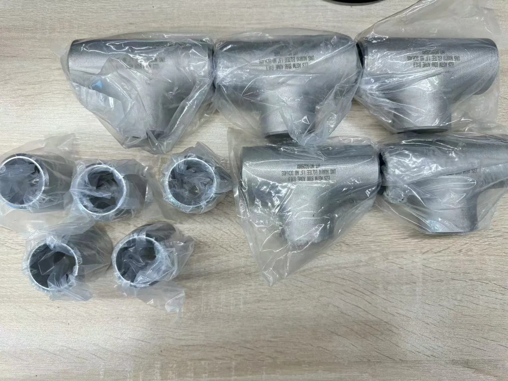 GB/T12459 Stainless Steel Tee Fitting ASTM A403 Wp304/304L/316L for Pipeline and Industrial Piping Systems