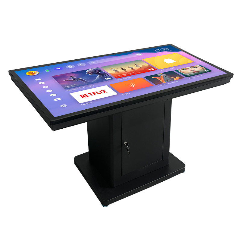 Innovative 4K Touchscreen Smart Interactive Table for Engaging Restaurant Customers