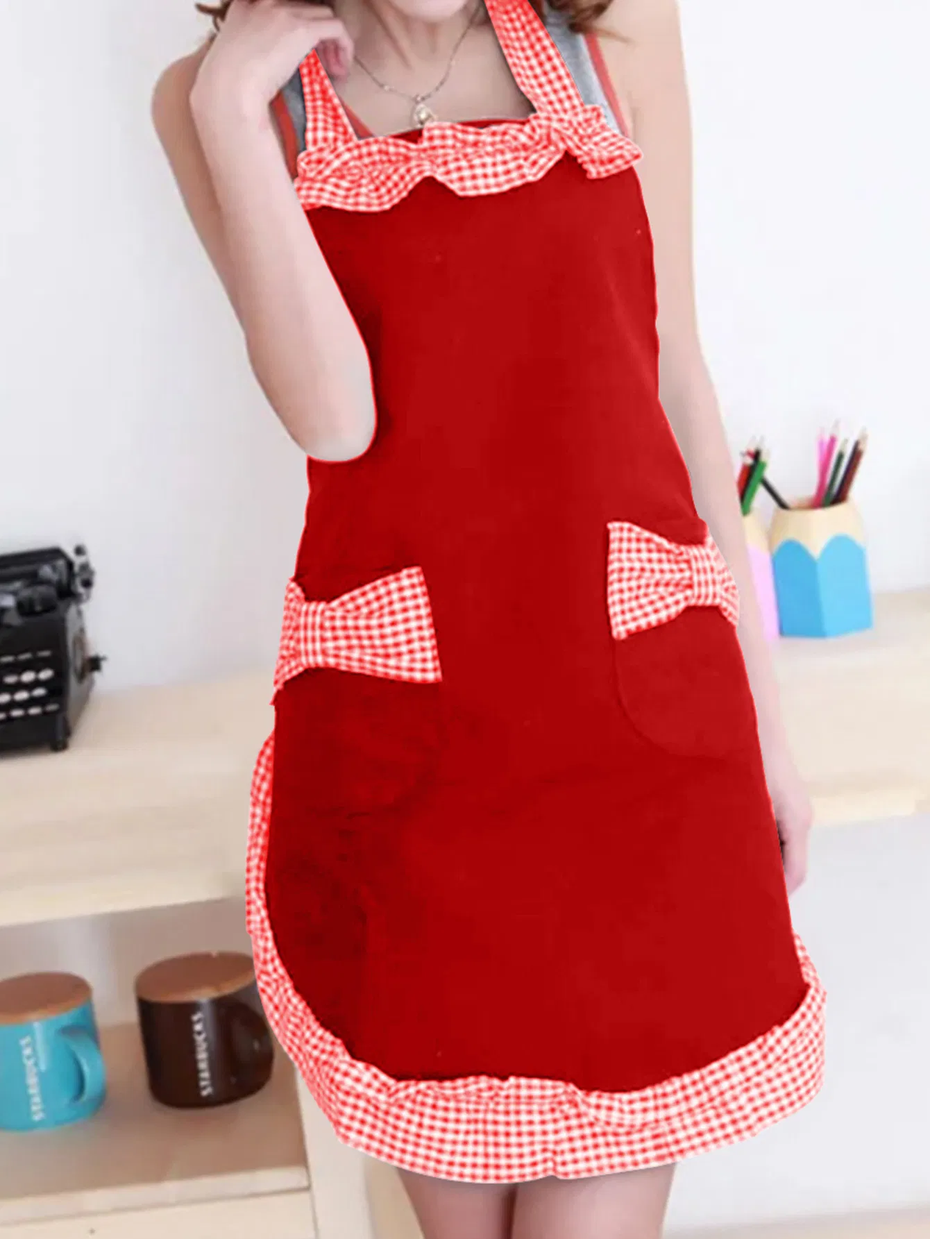 Black and White Checkered Maid Apron, Cute Style Girl's Home Anti-Stain Work Apron