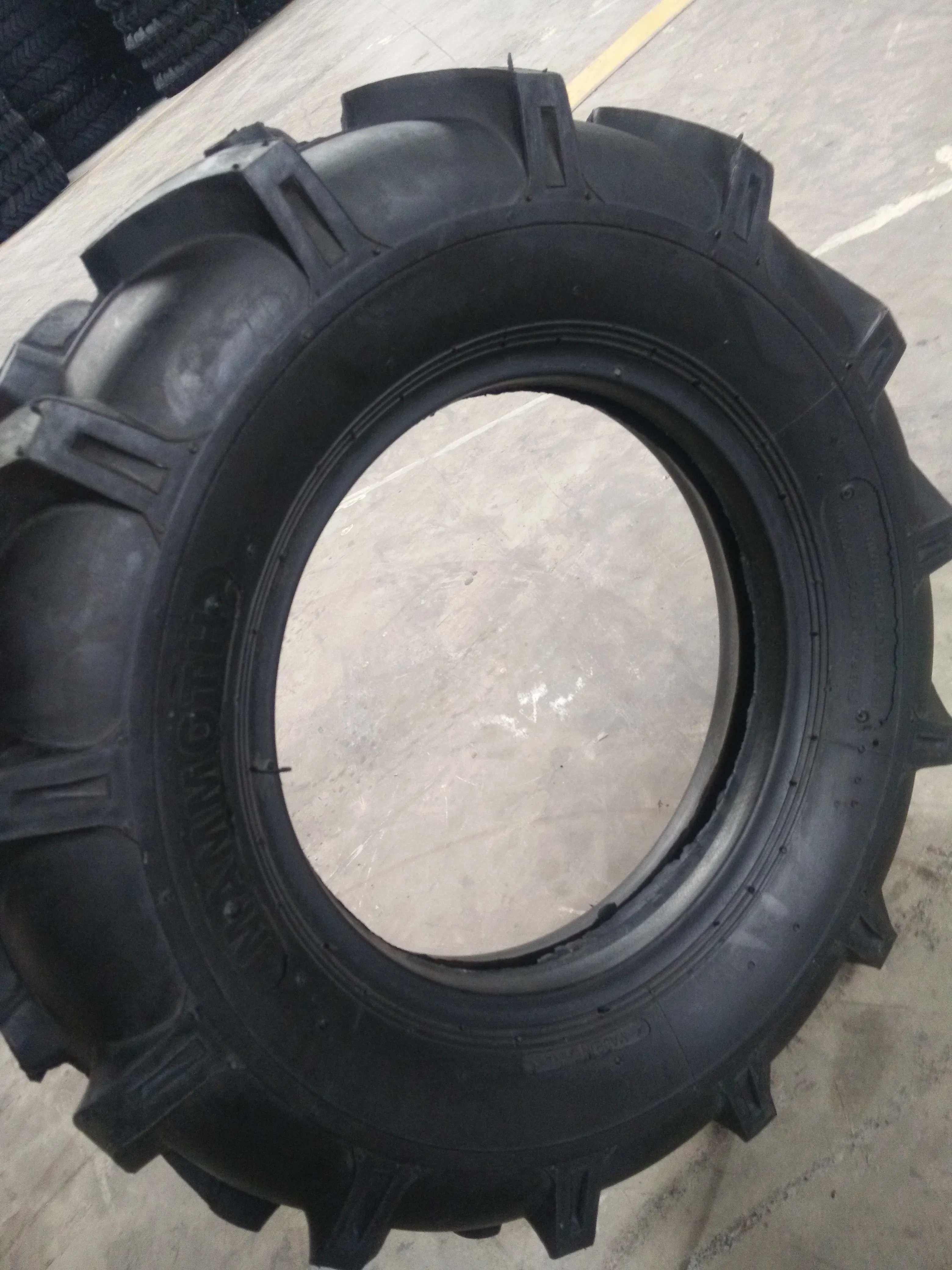 600-12 6.00-14 R1 Tube Tyre for Tractor