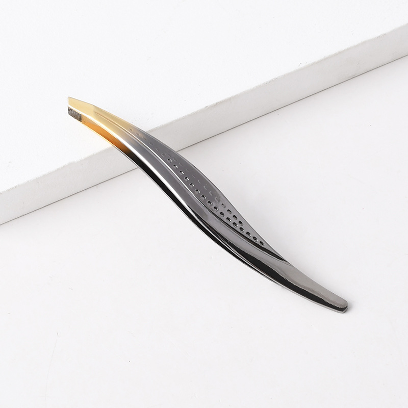 Black Gold Two-Color Stainless Steel Eyebrow Clip Tweezers Oblique Mouth