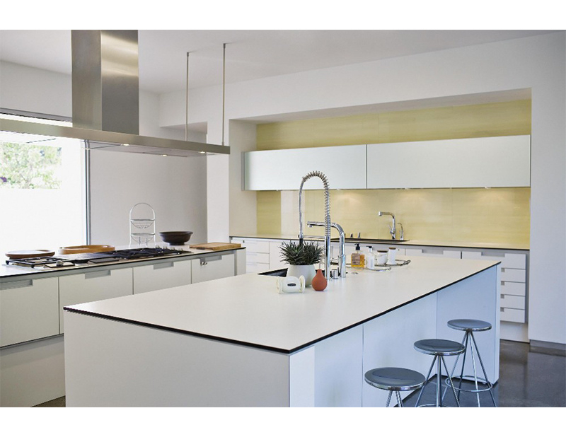 White Stone Artificial Quartz Used for Kitchen and Bathroom and Wall and Floor and Countertop and Vanity Tops