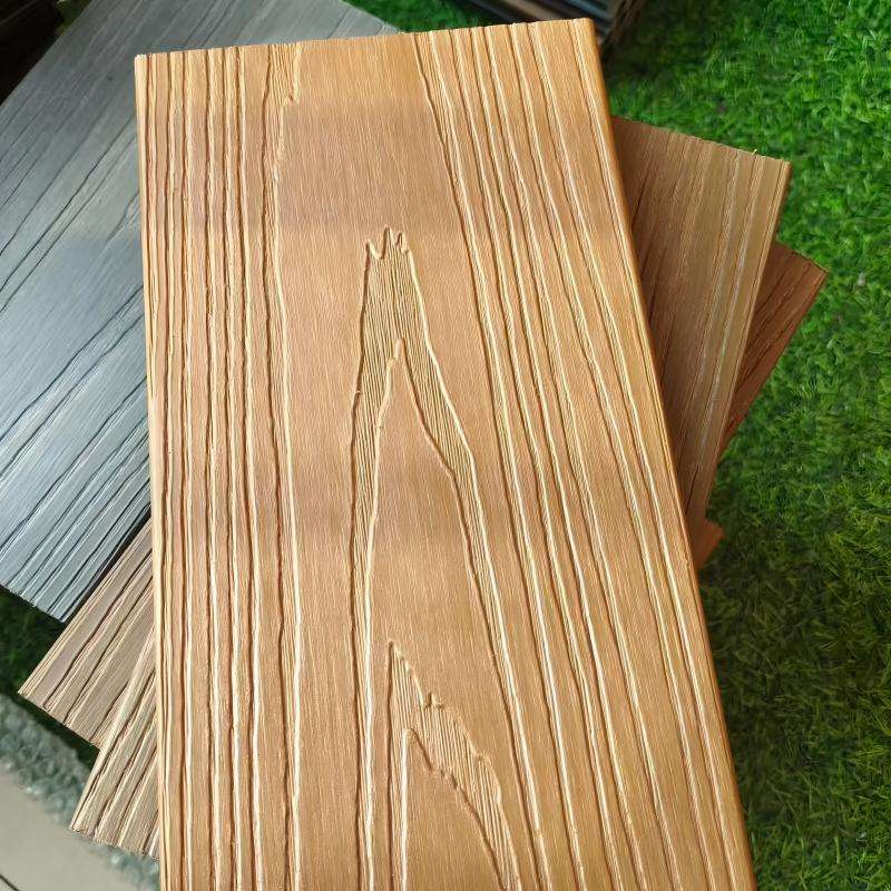 WPC Outdoor Floor Planks - Heat Resistant, Suitable for Sun-Exposed Areas Like Patios and Walkways
