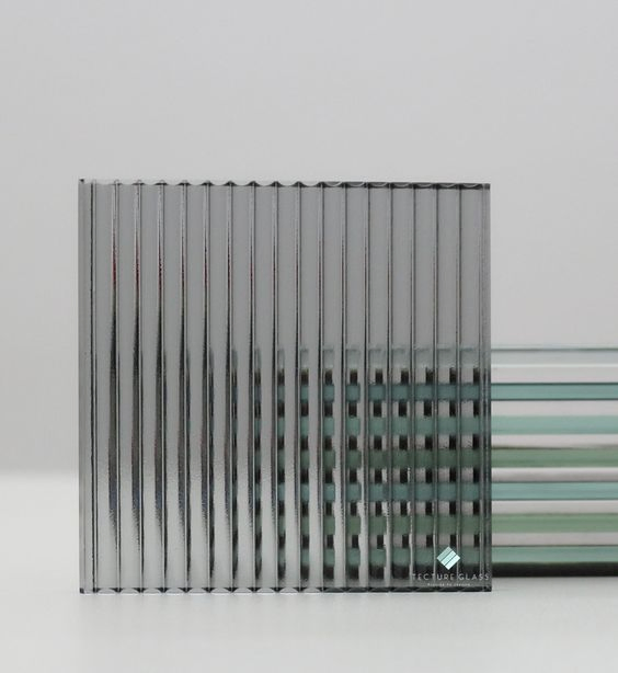 4mm 6mm 8mm High Quality Tinted and Clear Moru/Mistlite/Fiutelite/Diamond/Flora/ Nashiji/Karatachi Clear Pattern Glass/Figured Glass