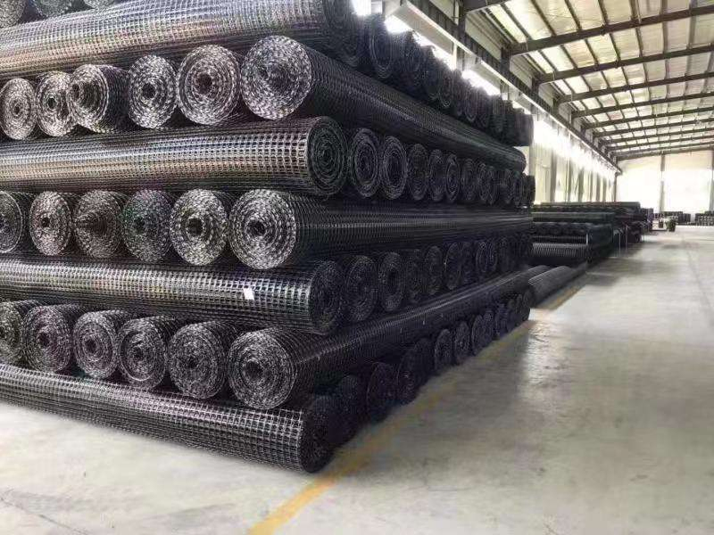 Hot Sale Fiberglass/Polyester PP/HDPE Biaxial Geogrid 50000 Square Meters Per Week Geogrid Sdmarlboro CE /ISO9001 50-100m Cn; Shn