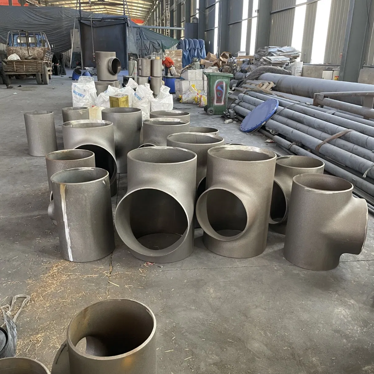 Sanitary-Grade Mirror-Polished Dead-Corner-Free Corrosion-Resistant Tee Accessory