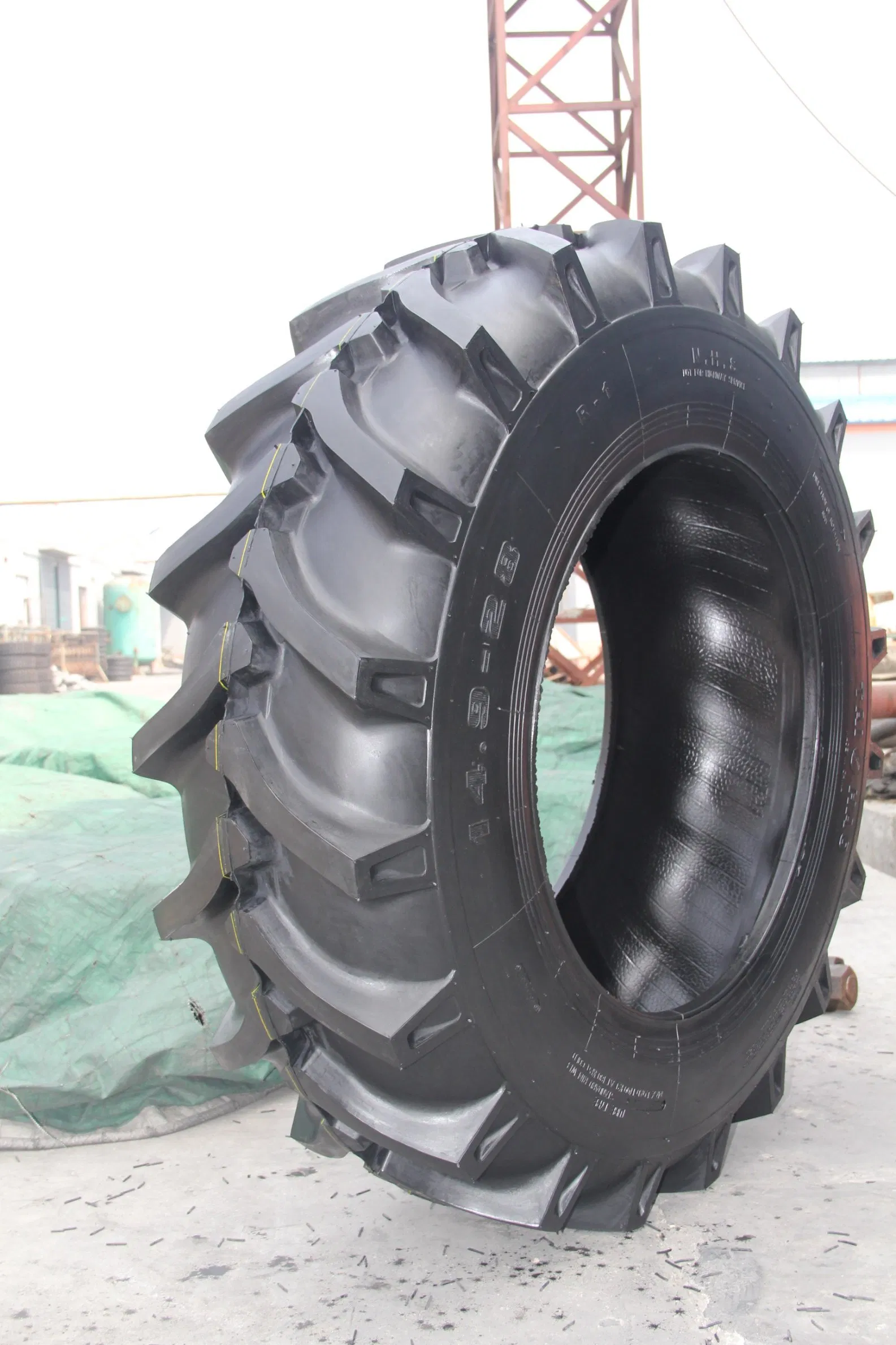 R1 Bias Agricultural Tractor Tyre 9.5-24