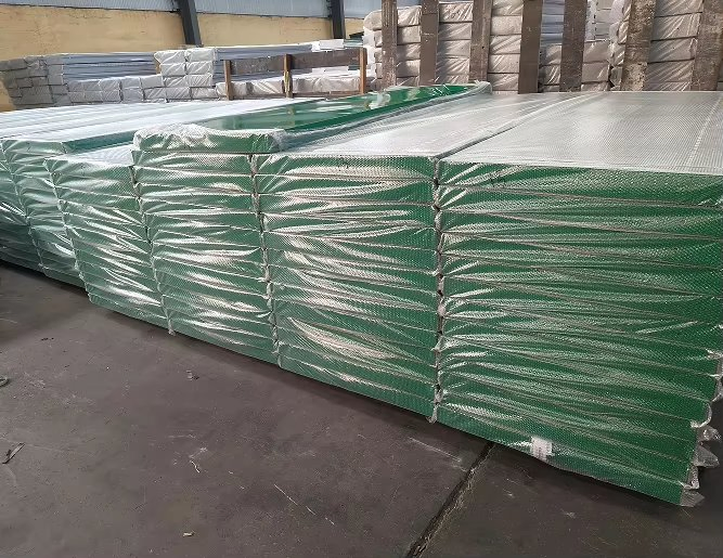 Outdoor Metal Sound Barriers That Effectively Reduce Noise Highway Noise Barrier