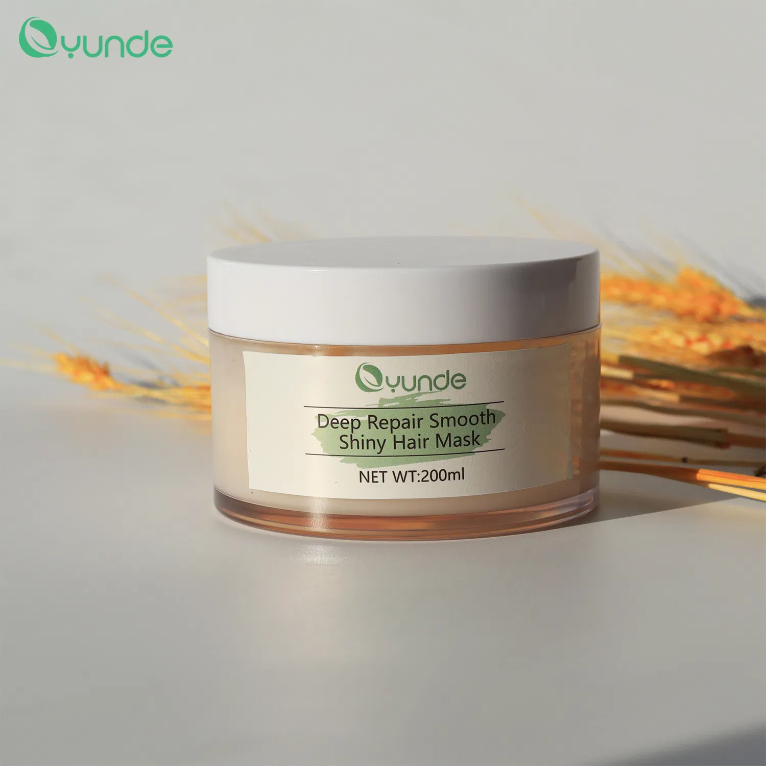 Repair Damaged Hair with Long-Lasting Moisturizing Hair Mask