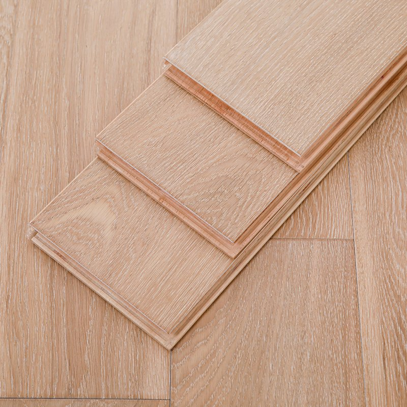 Luxury Modern Design Multilayer Teak Engineered Wood Flooring Smooth Indoor Natural Veneer Waterproof Engineered Flooring