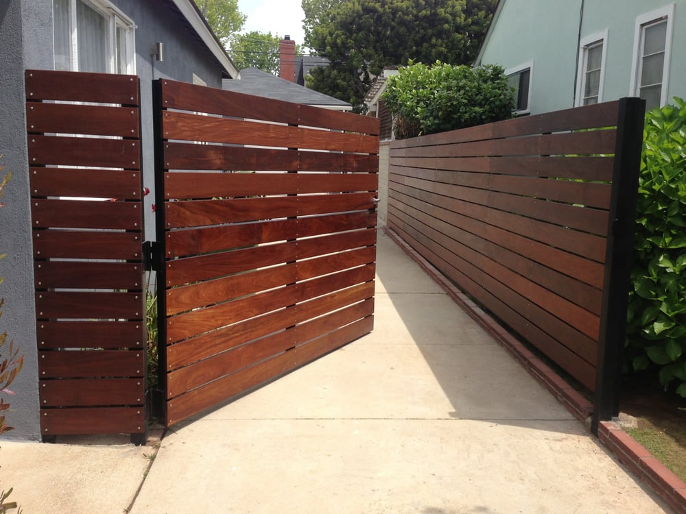 OEM Composite Aluminum Fence Panels Fencing with Post & Accessories