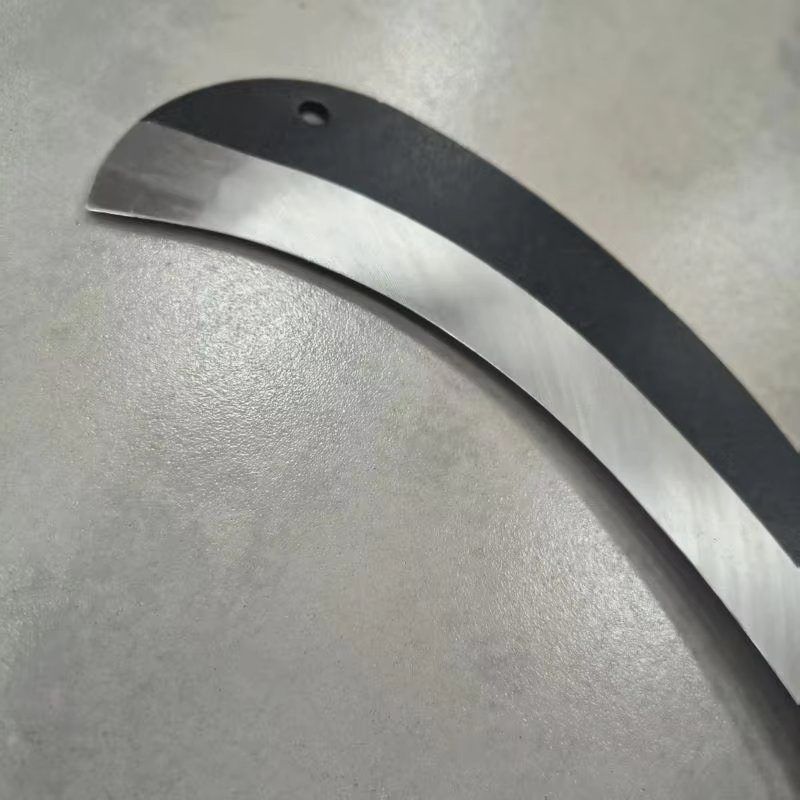 Hot Selling Carbon Steel Garden Sickle Efficient for Farming Grass Cutting