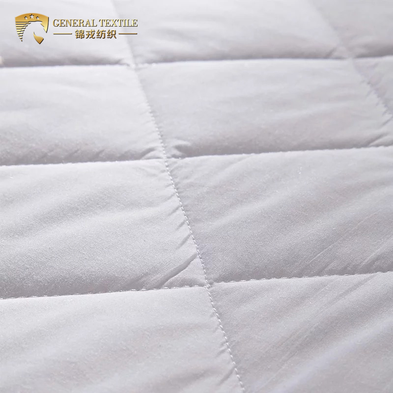 White Color Fitted Quilted Waterproof Mattress Protector (JRD609)
