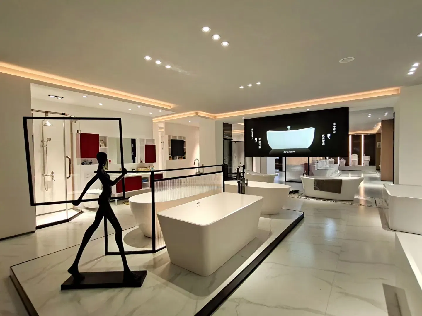 Акриловая отдельностоящая ванна с гидромассажем