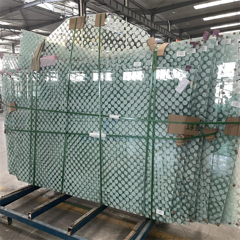 Toughened Glass with Sandblast/Frosted/Satin/Acid Etched Tempered Hot Sale and Good Quality