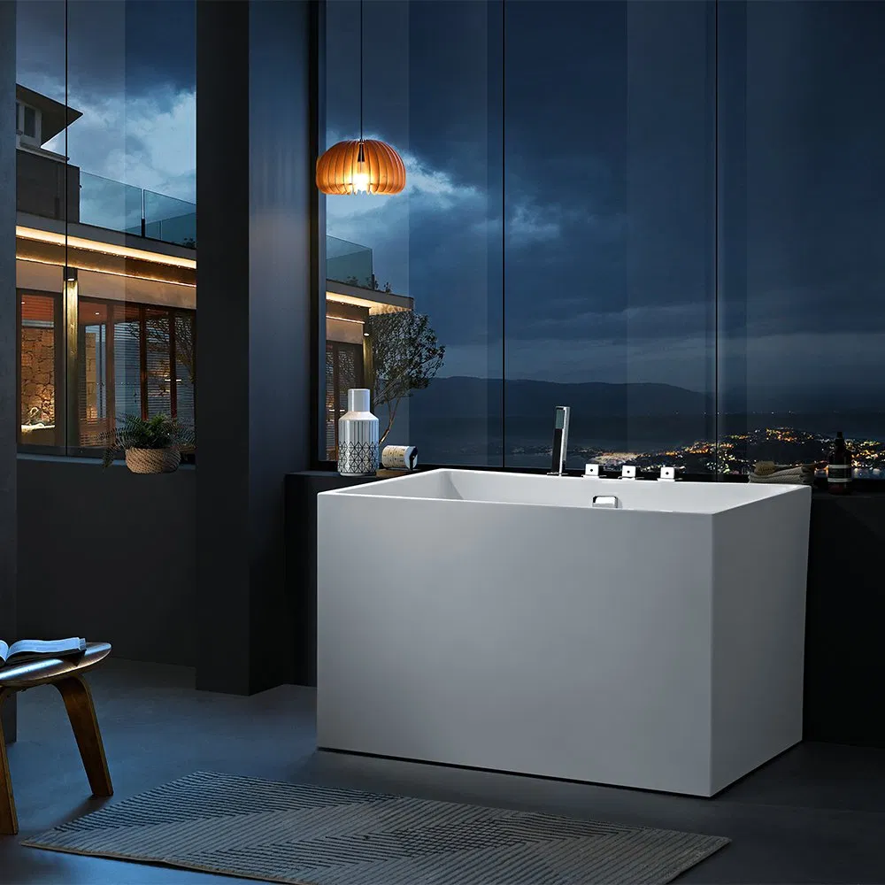 Акриловая отдельностоящая ванна в стиле модерн