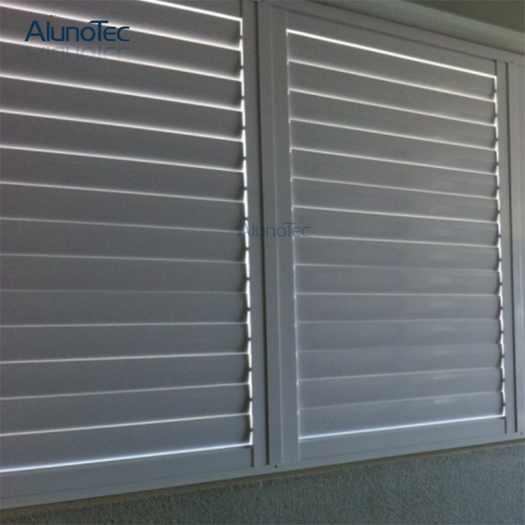 Horizontal Louver Window Plantation Shutters