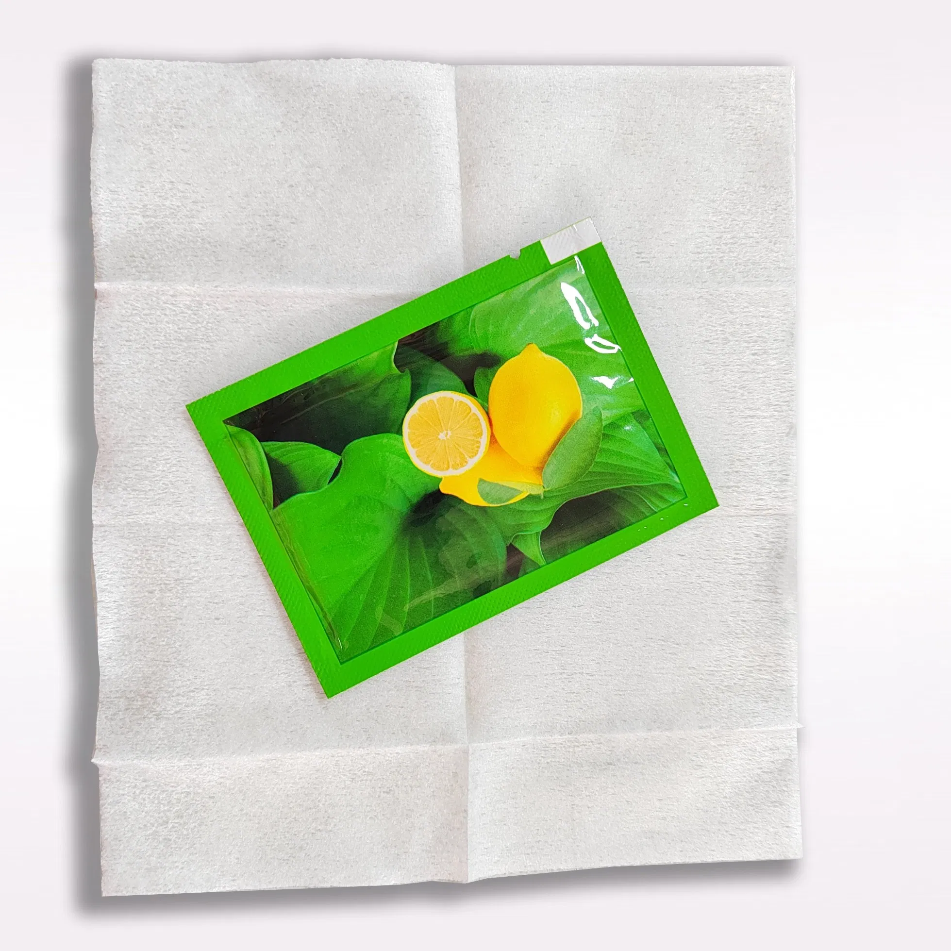 Free Sample Individually Wrapped Wet Wipes Spunlaced Nonwoven Fabric Single Packaging Tissue for Restaurant
