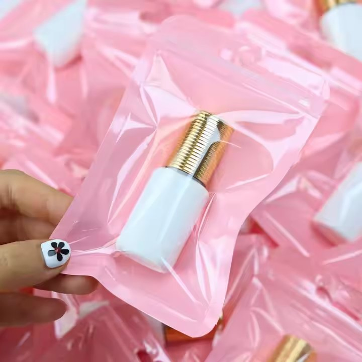 China High Quality Hydroquinone Free Black Mini Bulk Packaging Custom Fast Strong Private Label Eyelash Extension Glue