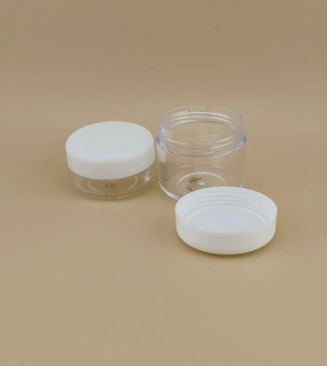 Clear Plastic Cream Jar with Screw Lid for Skincare